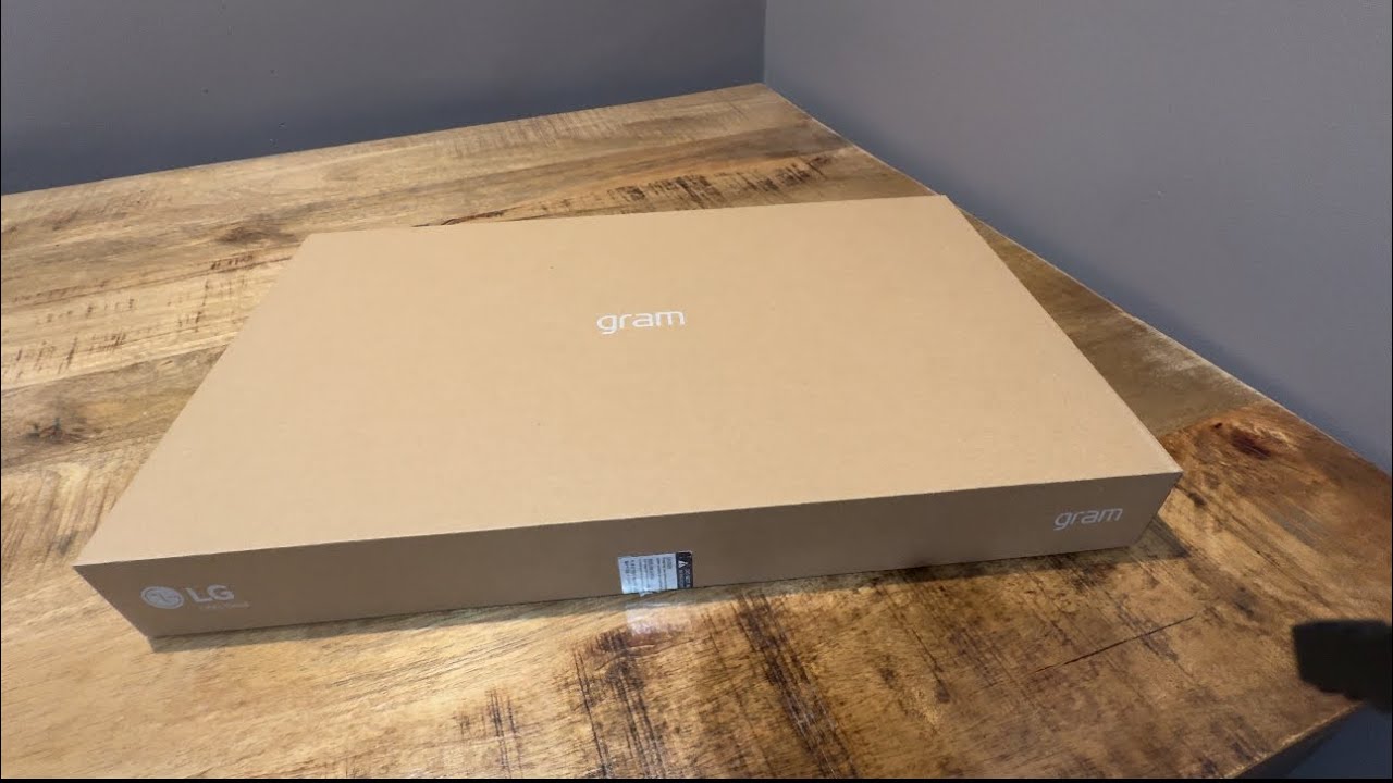 LG Gram 17 inch Intel i7 13 Gen Evo Platform Laptop Unboxing (Costco Model)