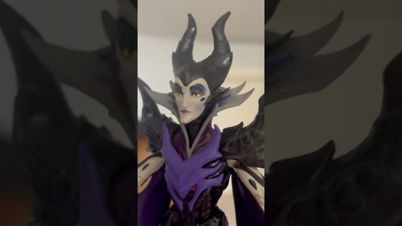 Disney Mirrorverse Maleficent action figure #Maleficent ￼#DisneyMirrorverse