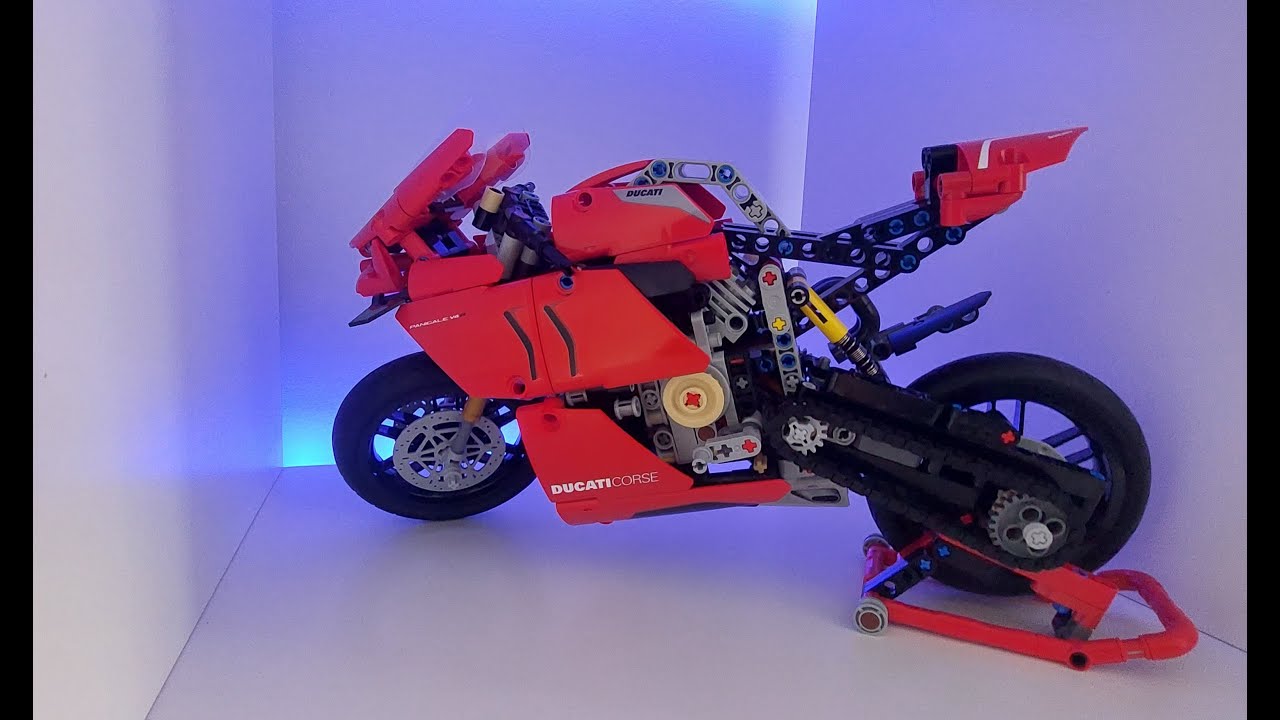 Lego Ducati review (42107)