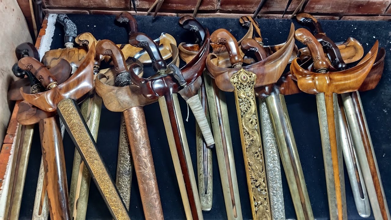 uri_uri budaya tosan aji