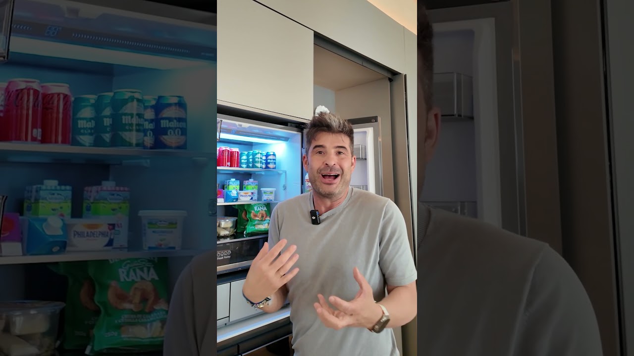 😱 &iexcl;ESTO LO CAMBIA TODO! Alucina con este frigor&iacute;fico de Hisense que vimos en Casa Decor Cocinas CJR