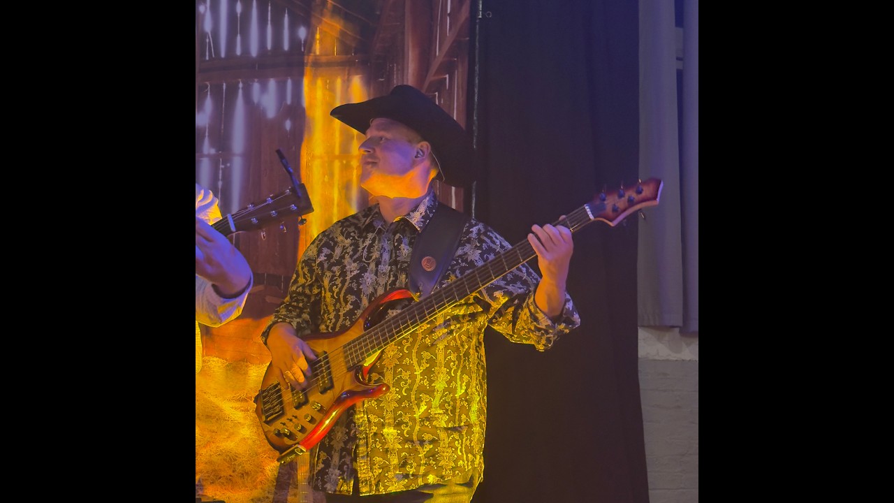 RIVER COUNTRY. HOOOSICK FALLS ARMORY .FEB14