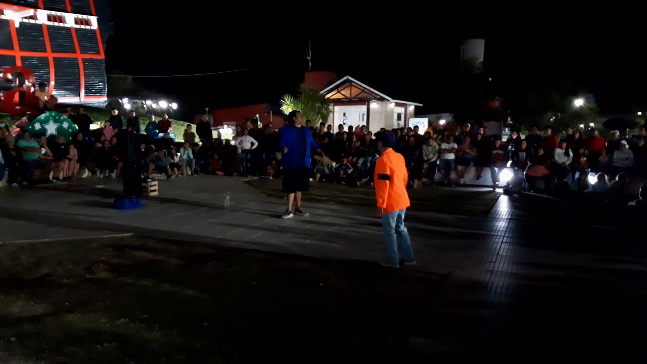 El piojo y el negro en santa teresita.