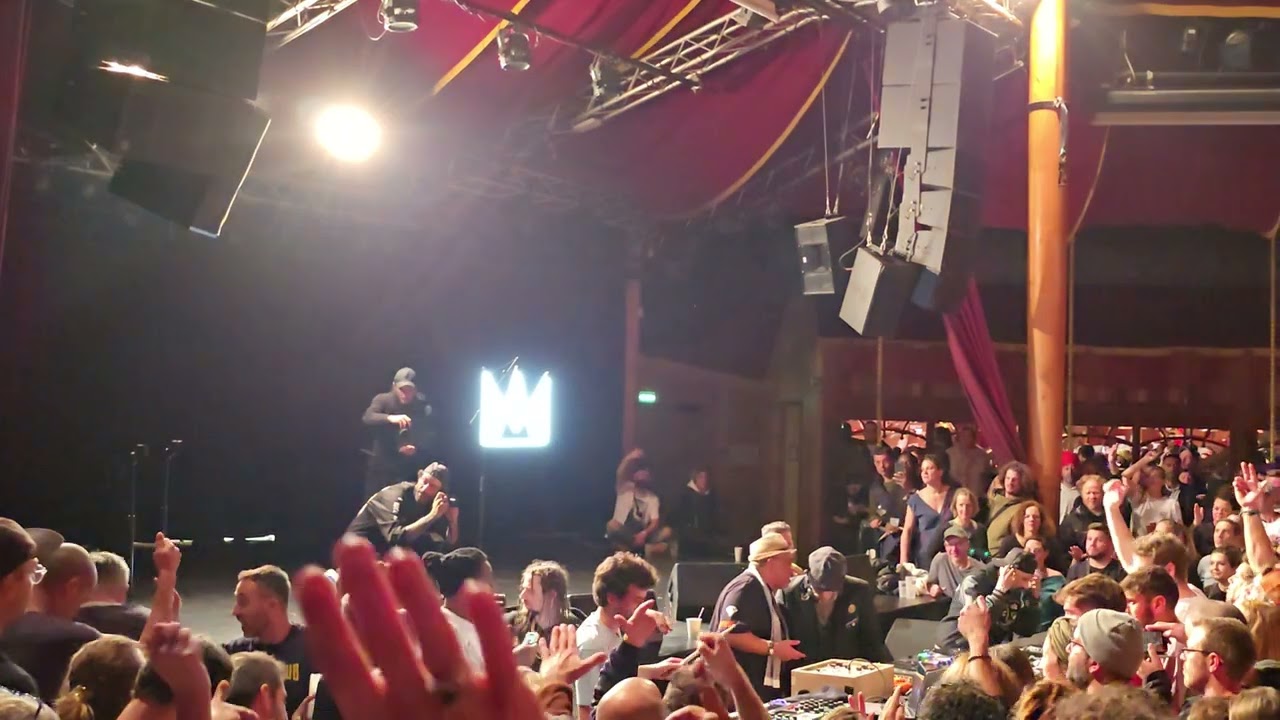 L'Entourloop - Rub A Dub Mood/Dub Specialist (OBF) (6/6) Live Cabaret Sauvage Paris 20241117 035257