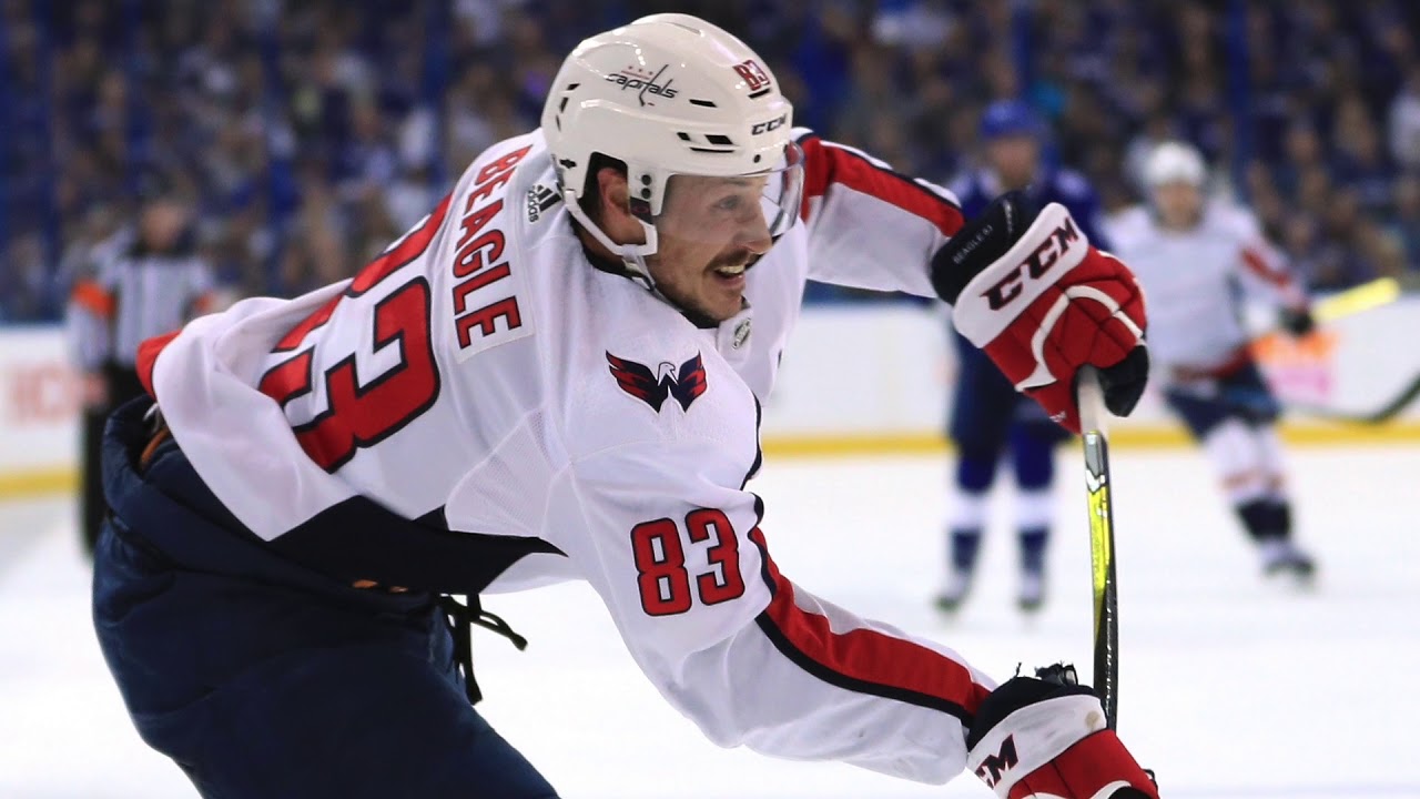 Jay Beagle brings locker-room leadership to Canucks | The Province