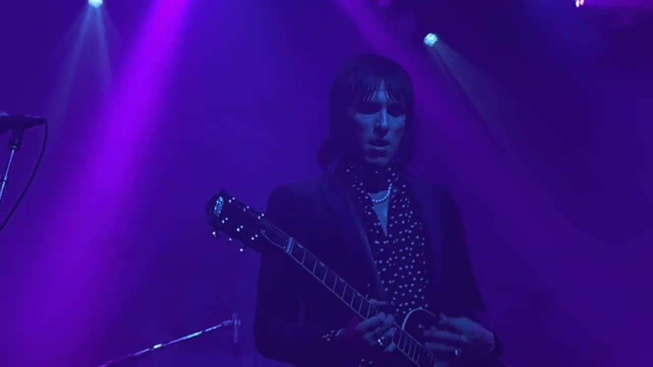 Palaye Royale - Paranoid (live in Bochum, 13.06.2023)