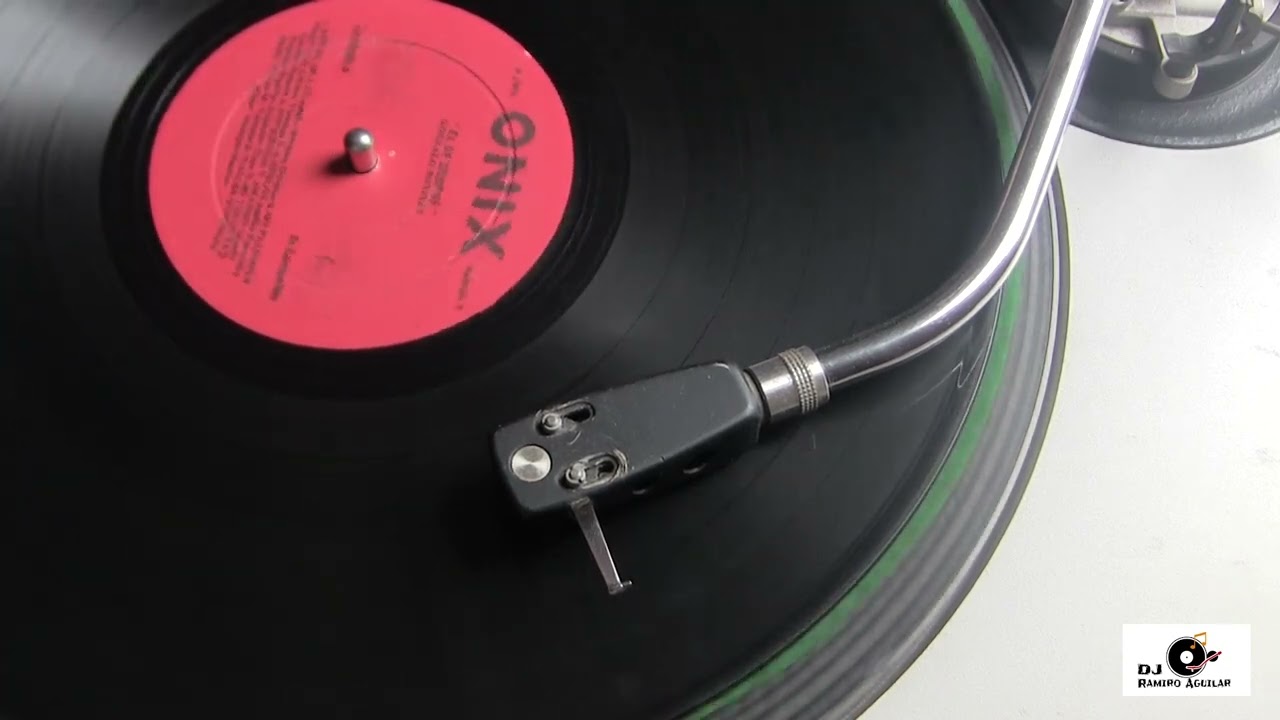 Gonzalo Benítez - Sufriendo y amando #Tonada #1979 #estéreo #músicaecuatoriana #96khz #24bits