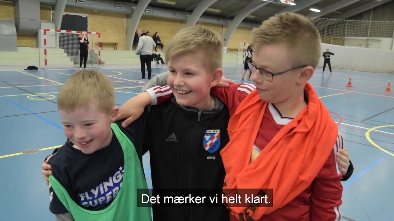 Lykkeliga: Rigtige venner spiller da h&aring;ndbold