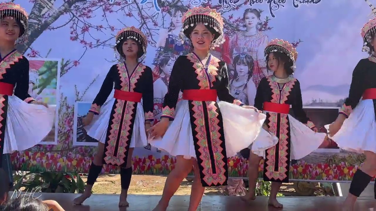 Nkauj Hmoob Seev Cev Keej Thiab Haib Tshaj // Hmong Dance Songs, Powerful and Powerful