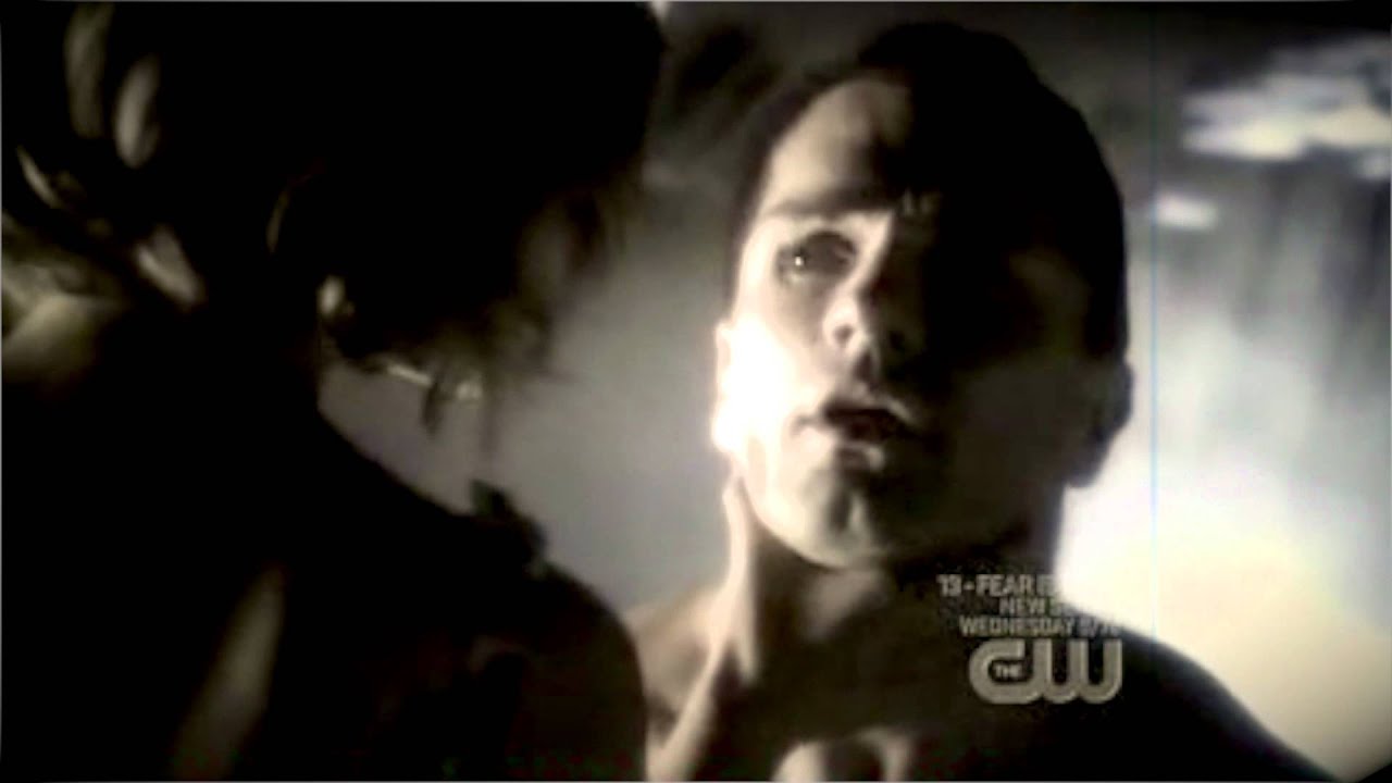 Smallville //Chloe & Davis// Set Fire to the Rain