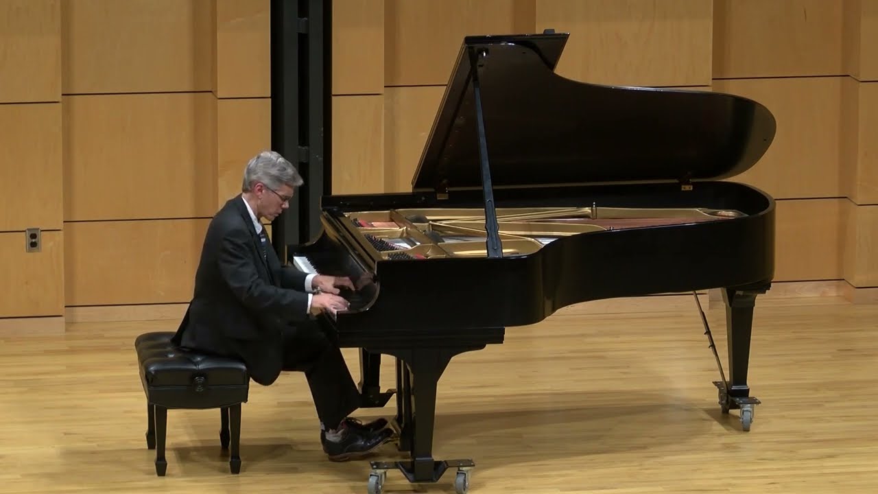 Matthew Hill, Pianist, plays Messiaen