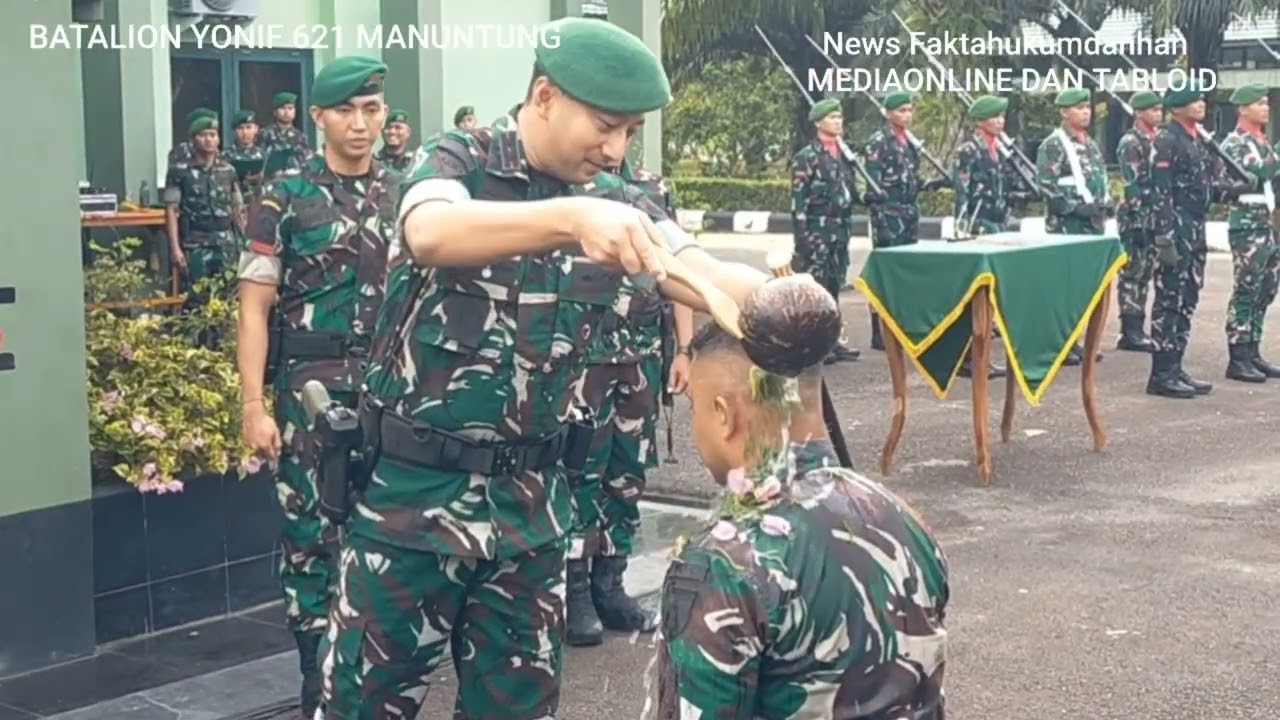 Tradisi Manuntung Sambut Wadanyonif dan Dua Pama Baru Yonif 621/Manuntung.