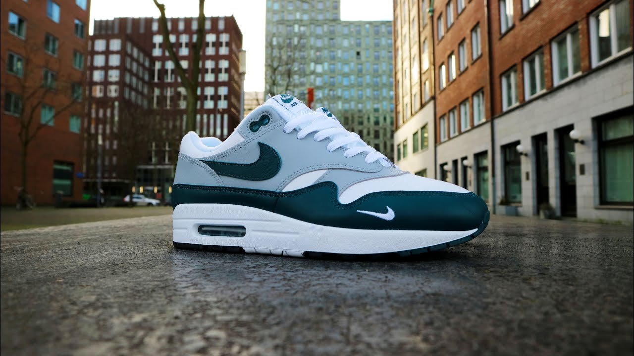 Nike Air Max 1 Dark Teal Mini Swoosh Unboxing Review + Giveaway Collect Wear 5 Panel cap Kix Fix