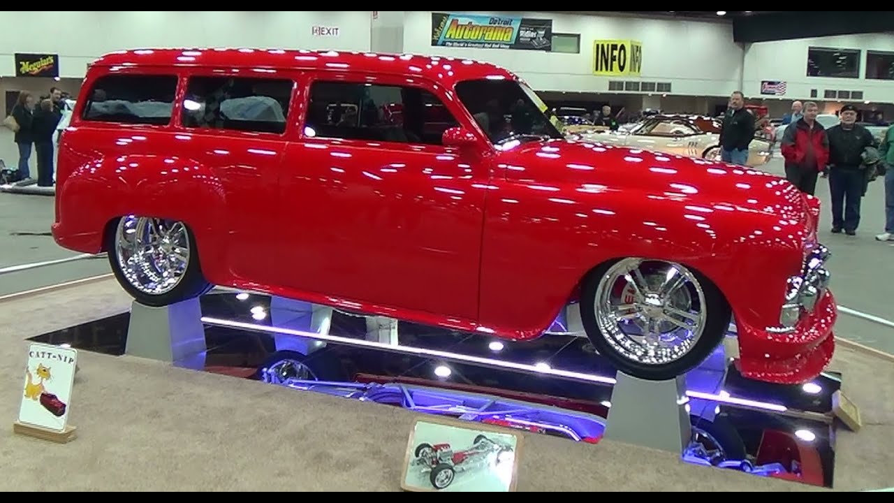 1951 Plymouth Suburban 
