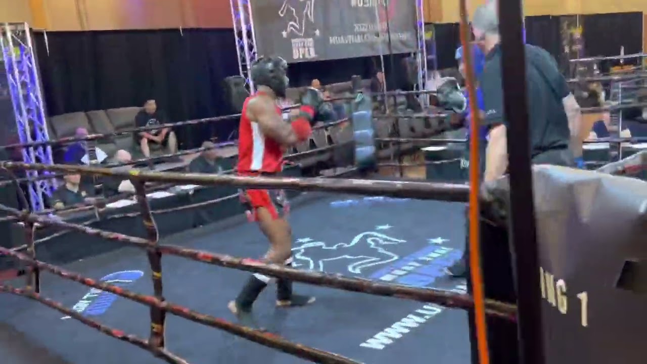 AITOTEA Lenoir vs TYRELL Joshwell USMTO Phœnix le 08.04.2022