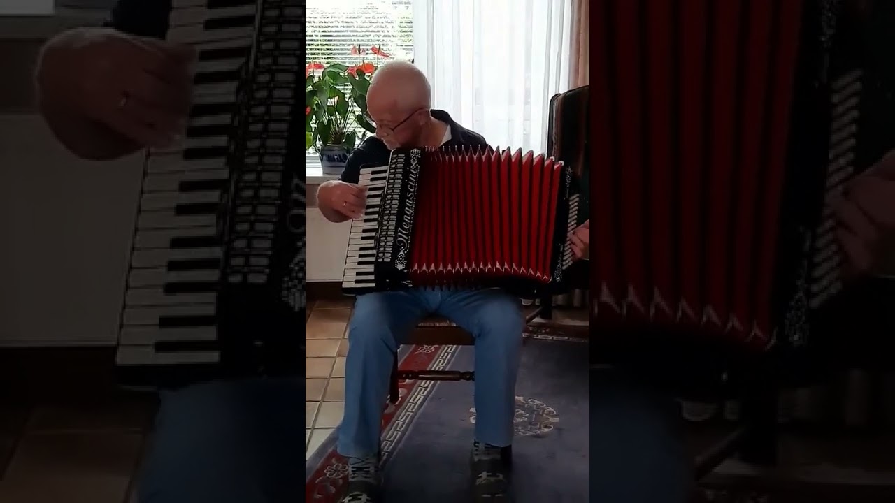 Jack van Pel speelt:  85  Een Man mag niet Huilen  3 12