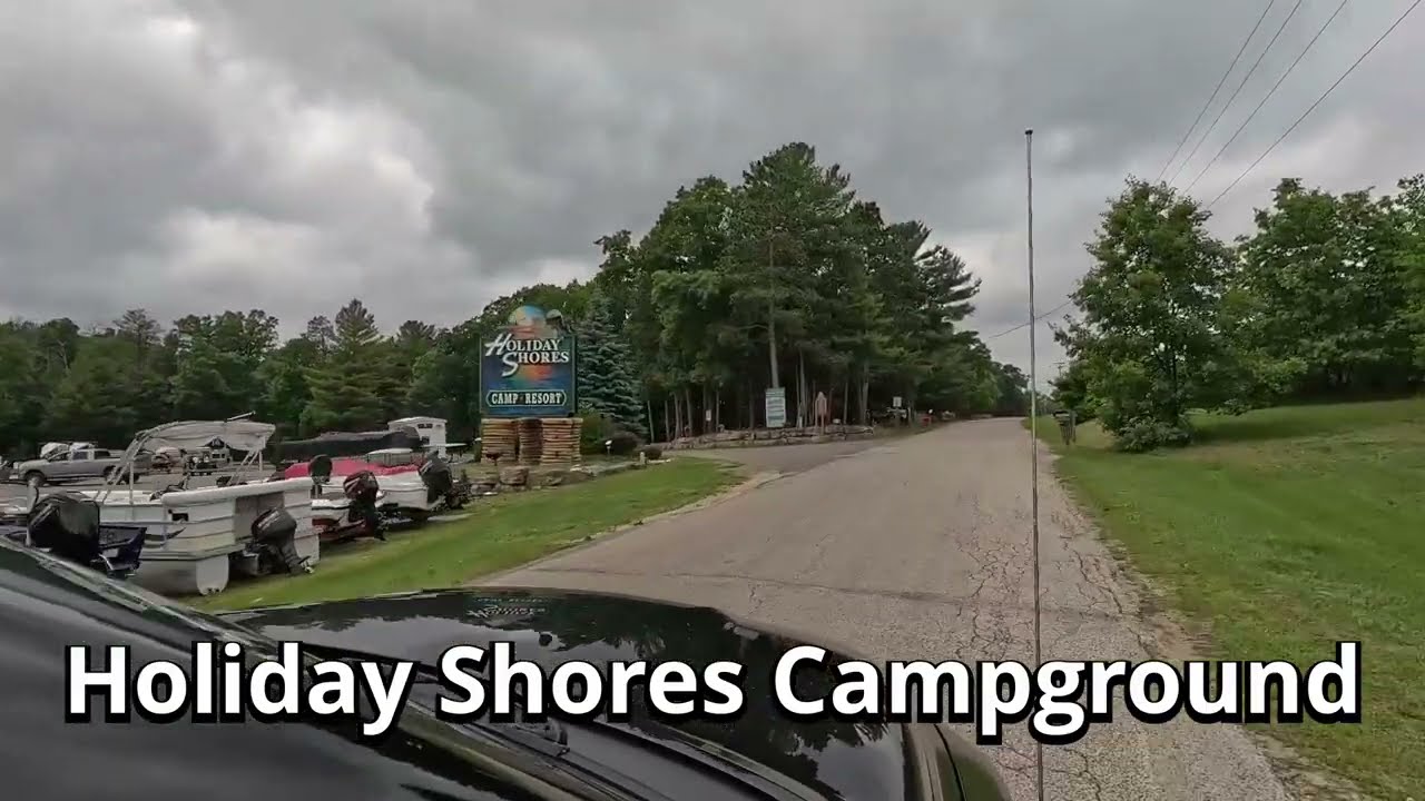 Holiday Shores Campground Wisconsin Dells Entrance