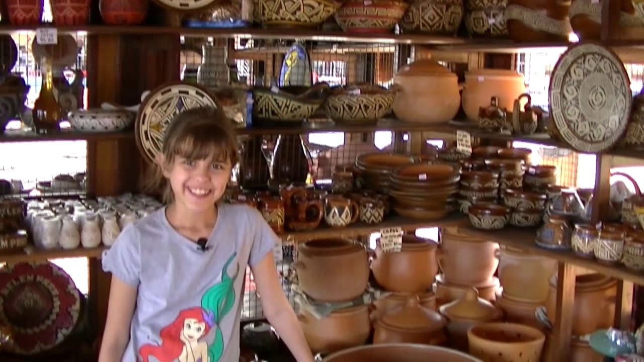 As Aventuras de Carolina no Paracuri - (Artesanato Marajoara) - Icoaraci - Belém - Pa
