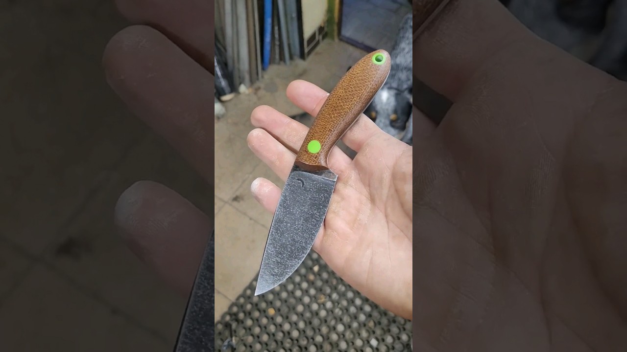 SMALL HUNTER KNIFE #shorts #trollsky #knifemaking