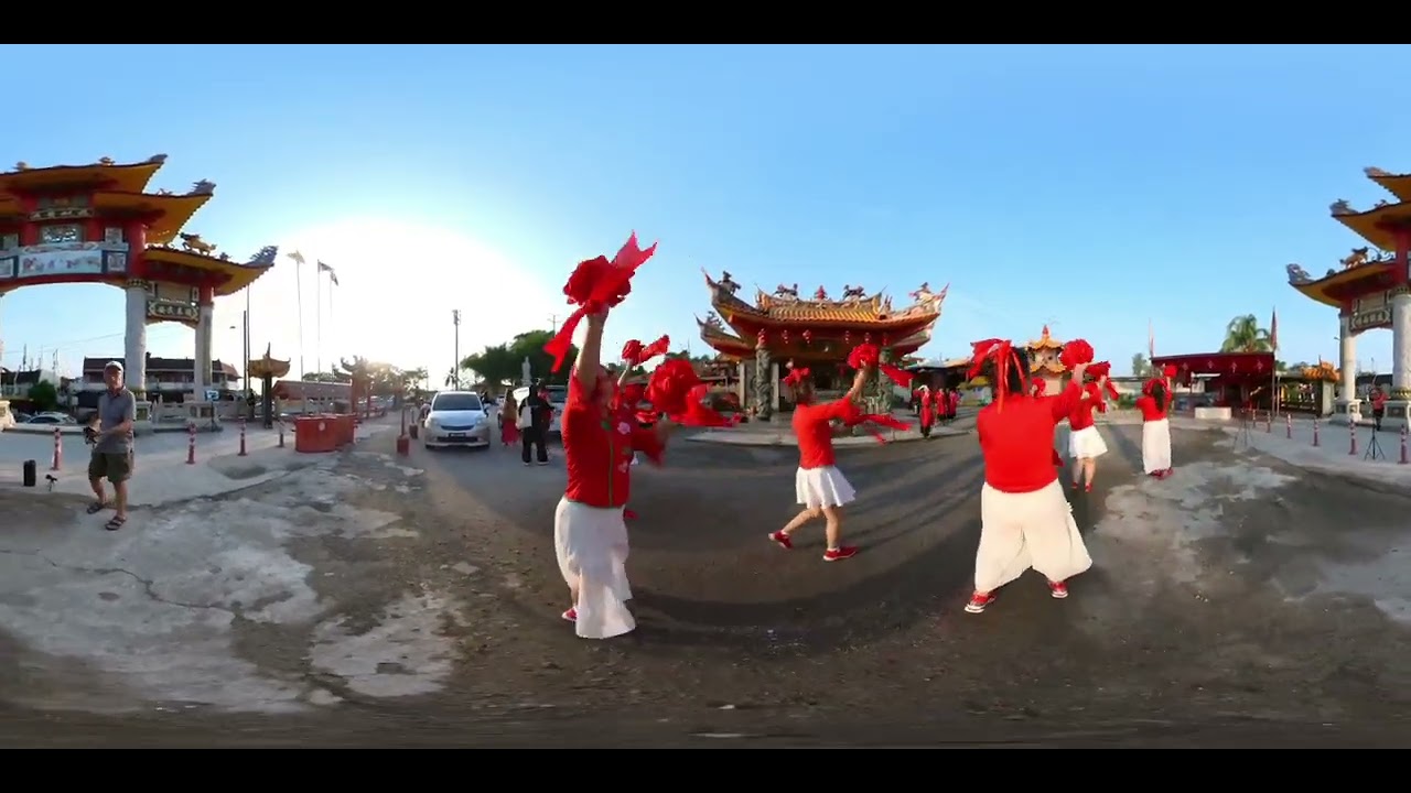  Chinese New Year Dance at 观音庙 Guan Yin Temple, Taman Bukit Maluri 
