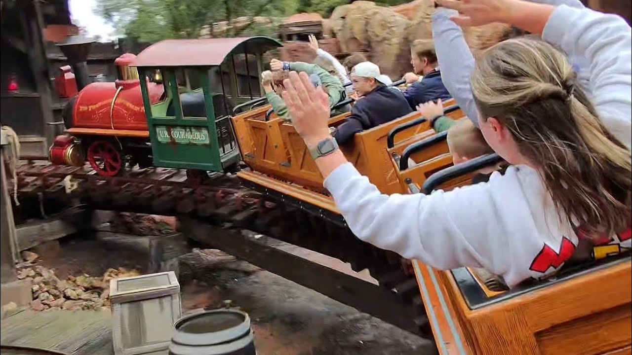 Big Thunder Mountain Railroad Ride POV 2026 at Disneyland Theme Park! 