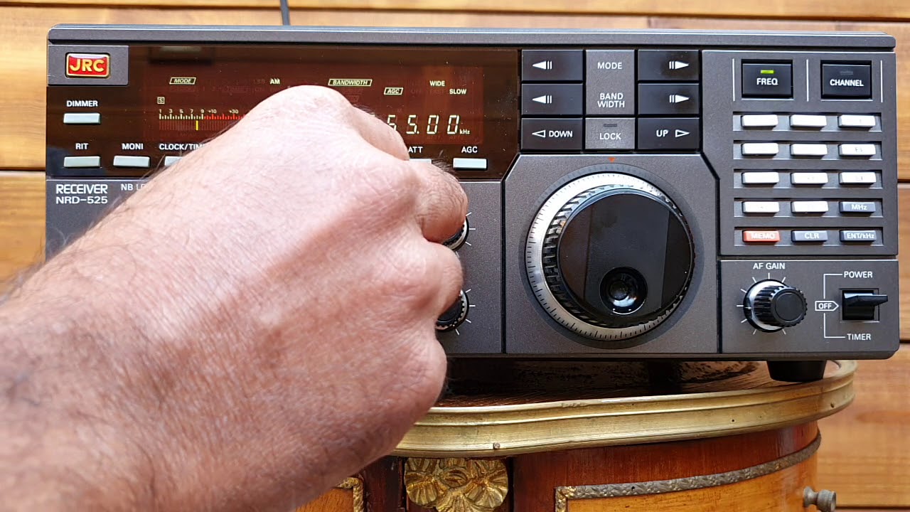 JRC (Japan Radio Co, Ltd) Receiver model NRD-525