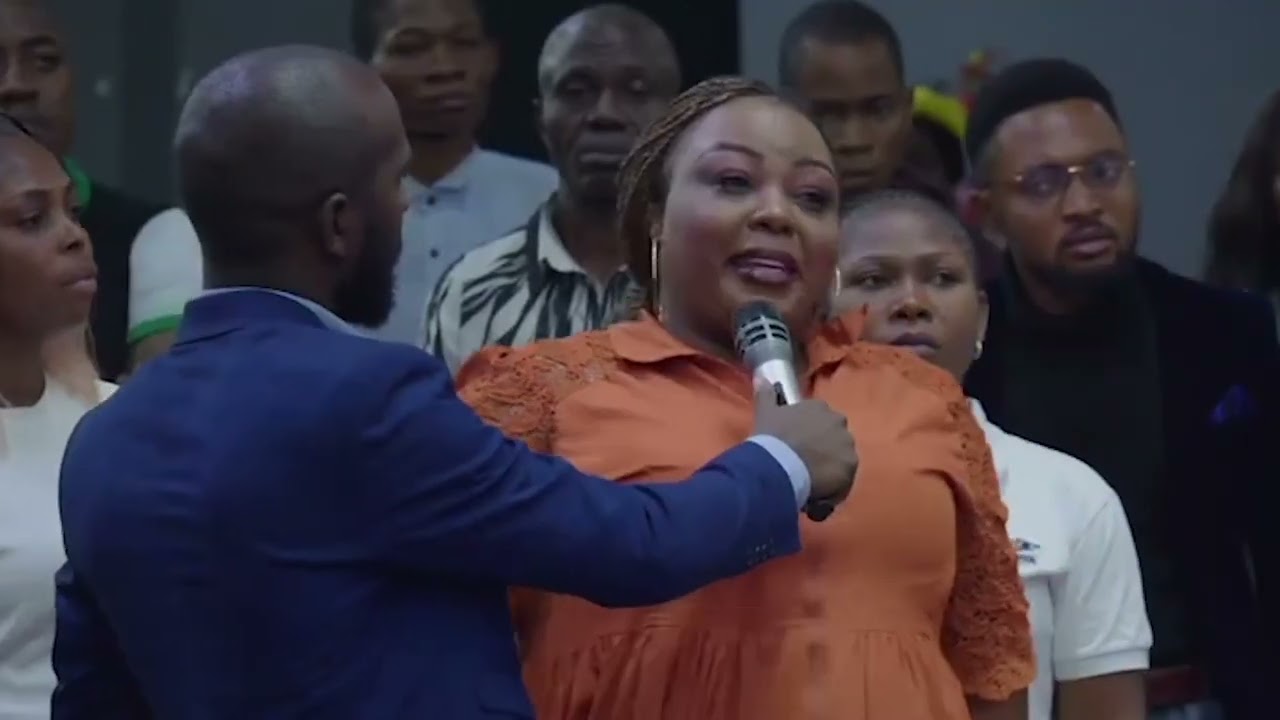 SERVICE PROPHÉTIQUE TERRIBLE DU REV. LEM’S LANDA À L’ÉGLISE PORTE DES CIEUX DU PROPH JOËL TATU