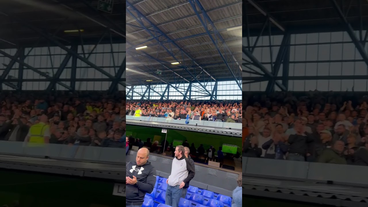 Everton fans vs Ipswich