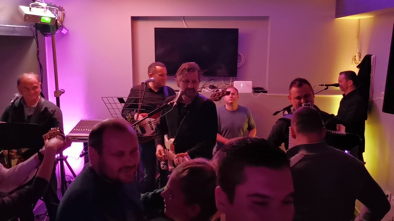 Dinacordi Luna band - Volim te živote
