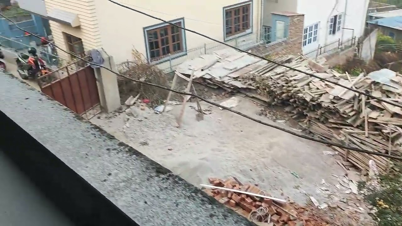 ग्रेनाईट Granite झ्याल र पर्खाल माथी राखियो 