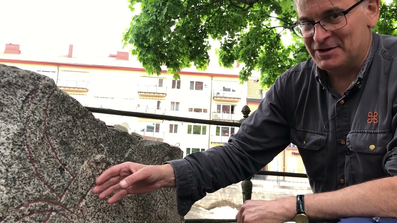 Att tyda en runsten