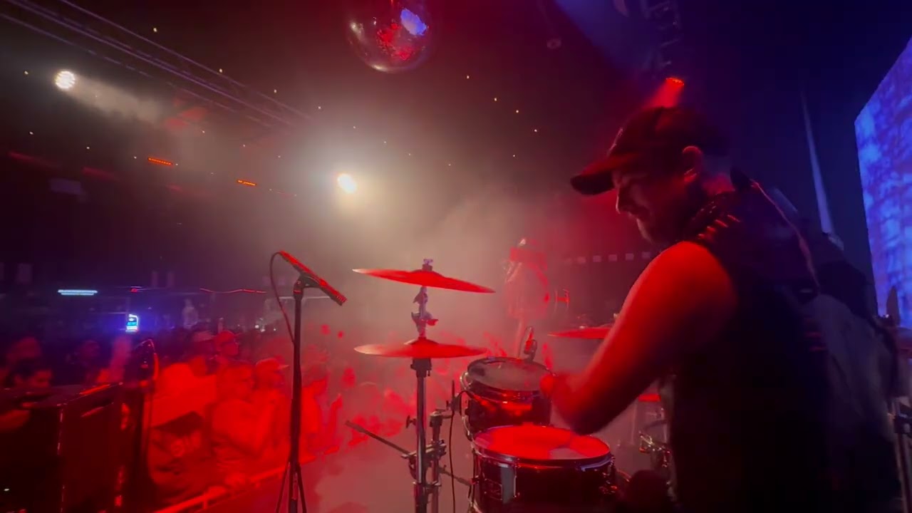 Red Leather - &lsquo;Last Call&rsquo; live in Austin, TX (Greg Miles Lewis drum-cam)