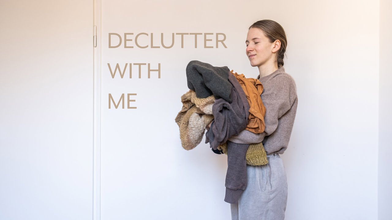 Extreme Minimalism | Decluttering Everything I Own as a Minimalist