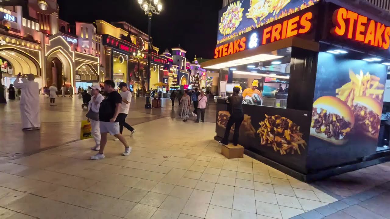 🇦🇪 Why Dubai&rsquo;s Global Village Feels Different at Night | 4K Walk