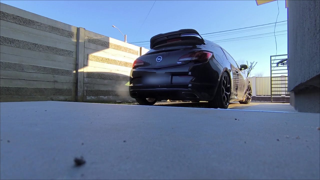 Hot Hatch - Astra J OPC cold start