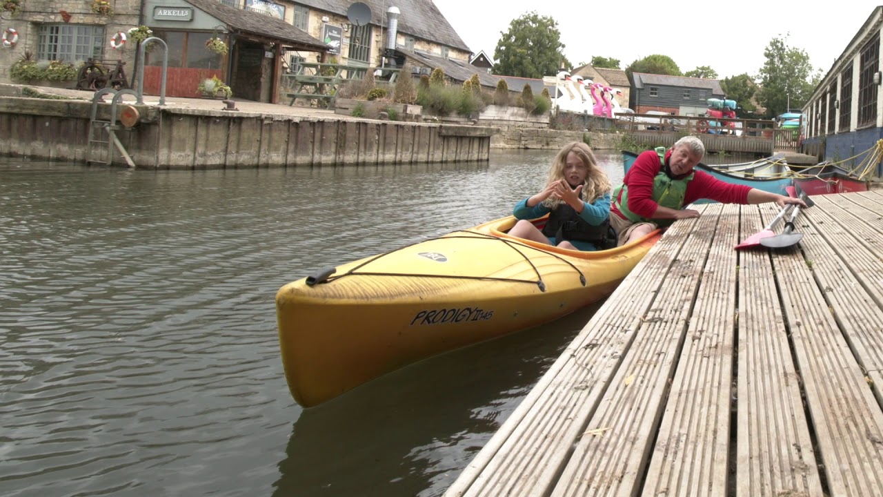 Double Kayak Entering and Exiting