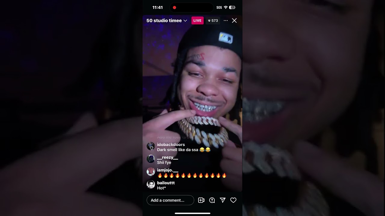 Bloodhound Q50 instagram live unreleased music and arguing wit big champ about his chain