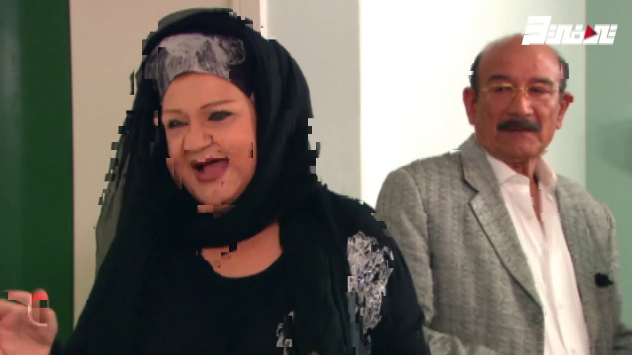 ايه الافتراء ده حشرو البت بالشارع وقطعو هدومها وقطعوها ضرب