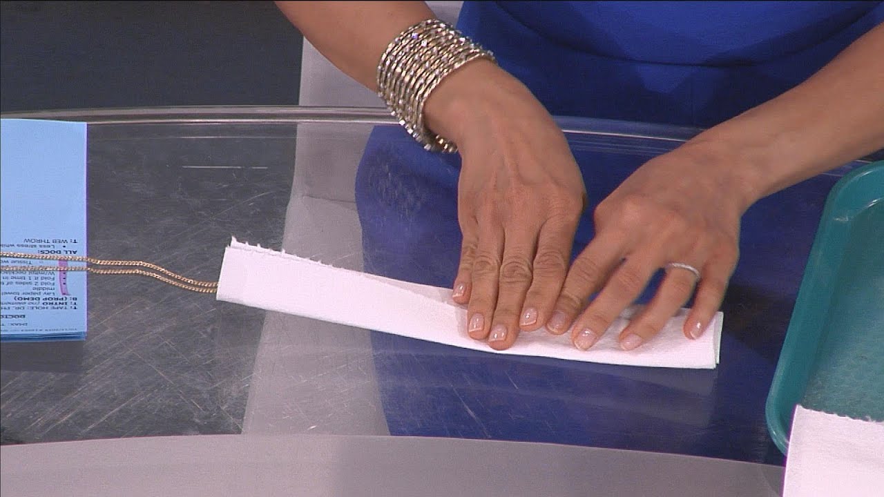 Drs. Rx: How to Keep Your Necklaces Tangle-Free When You Travel