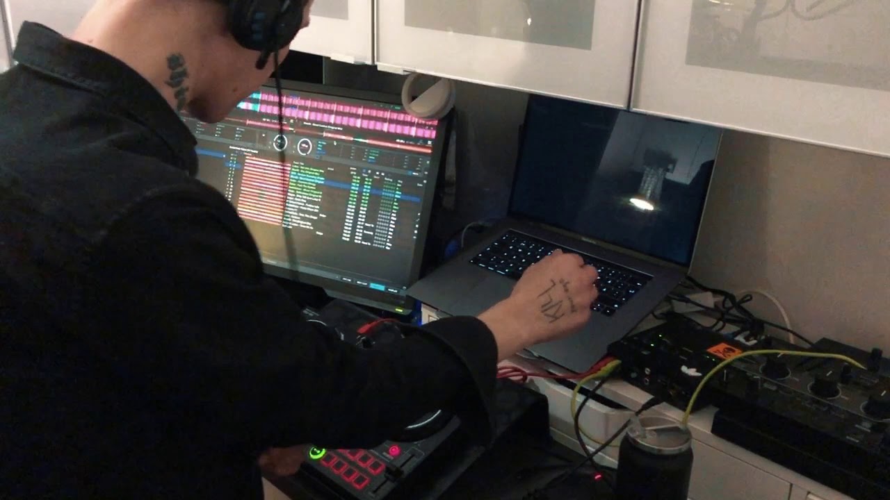 Global Connection - Leo Laker (AudioCode Records / Finland)