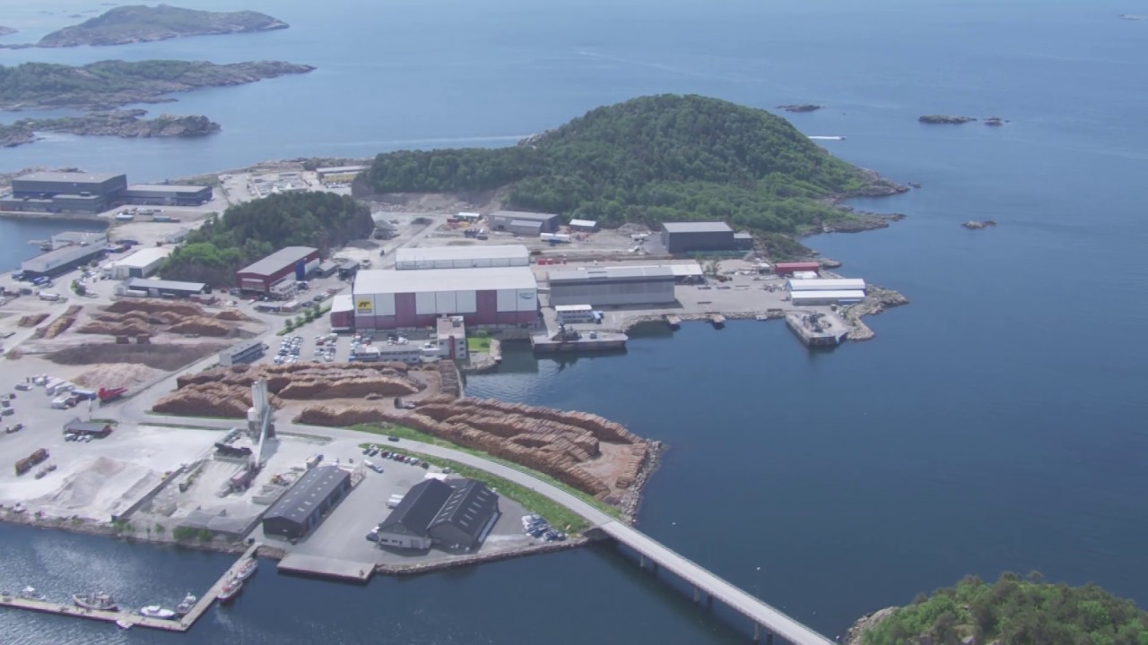 Høllen, Sprangereid, Mandal - Flying Over Norway