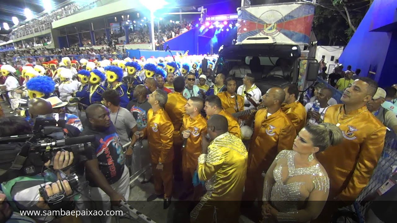 Carnaval 2016: União da Ilha Início de desfile