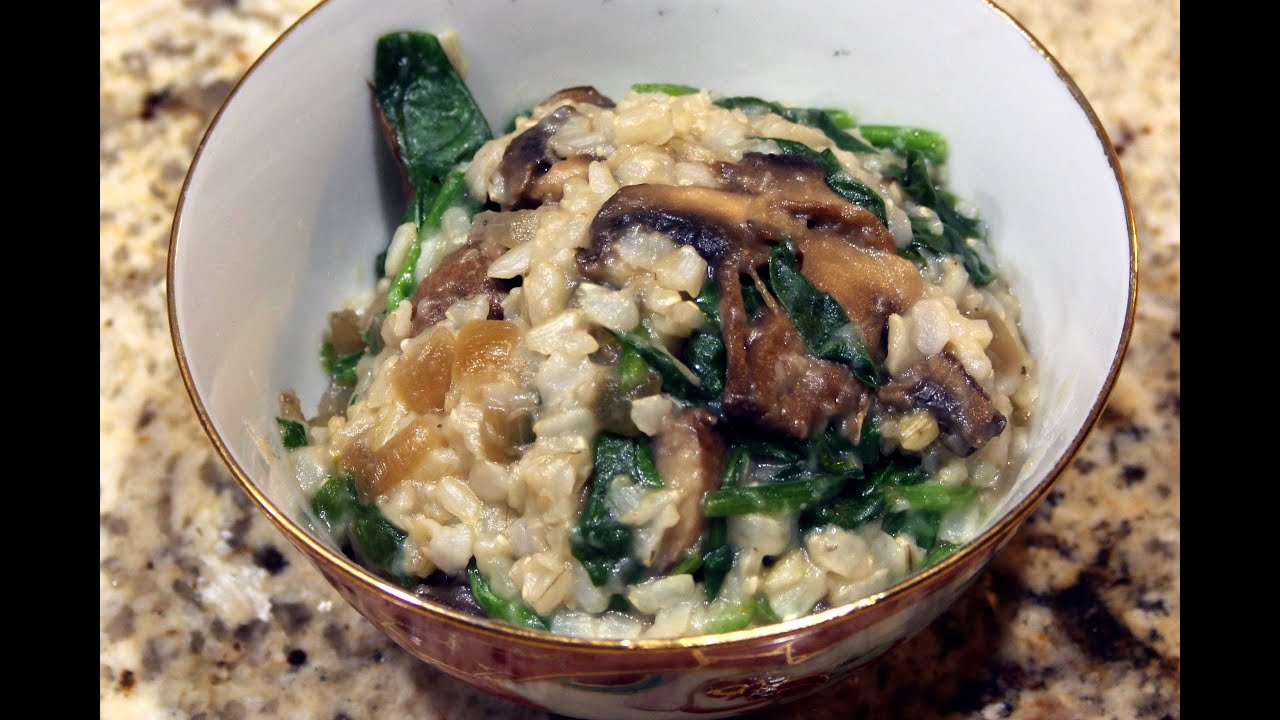 Brown Rice with Mushrooms and Spinach