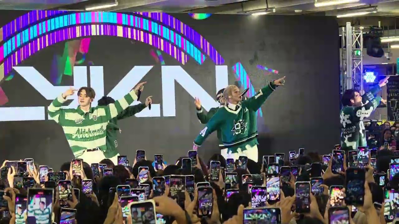 LYKN Mini Concert @ Lotus's Music Fest 2025 - ชอบก็บอก (Feel Like Me) [21 December 2025]