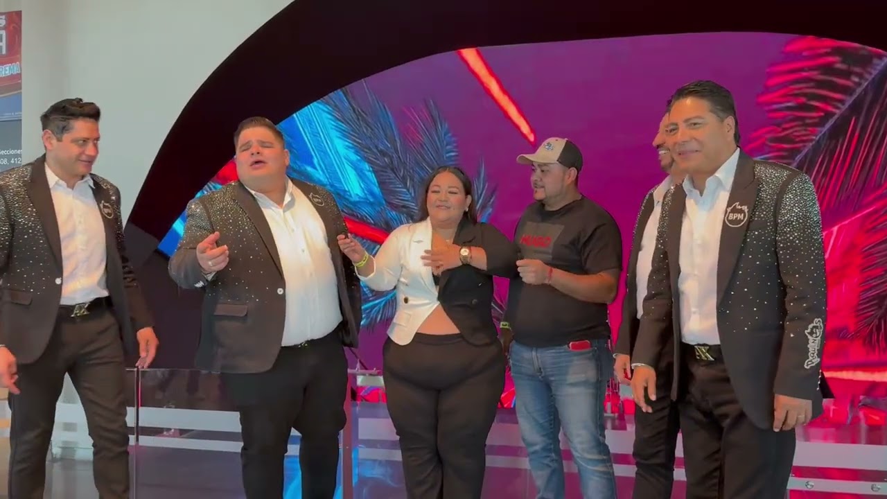 Banda pequeños musical celebrando su 35 aniversario este 28 de marzo @pequenosmusicaloficial 