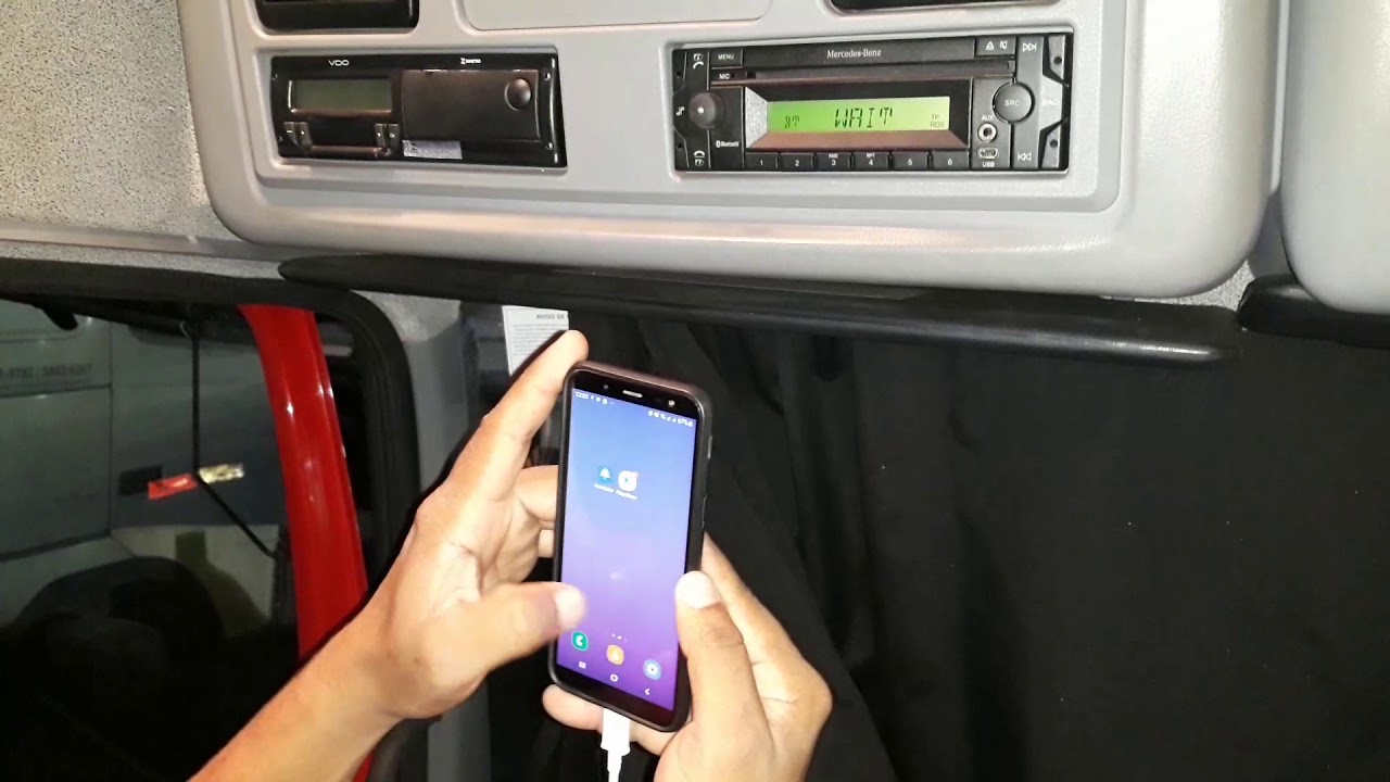 Como conectar o celular ao som do Caminhão  mercedes via Bluetooth