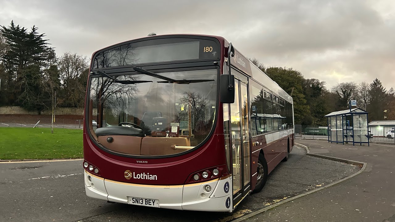 180 SN13BEY on the 48 to Gorebridge
