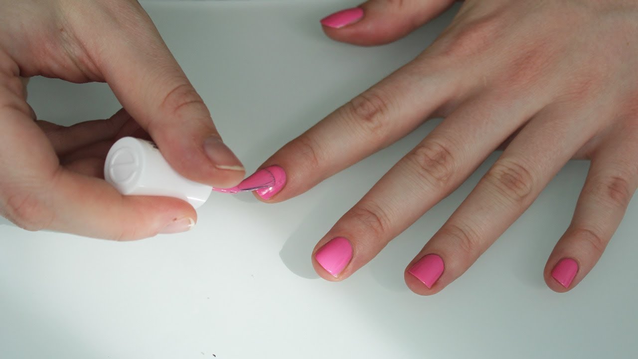 Hoe je netjes je nagels lakt