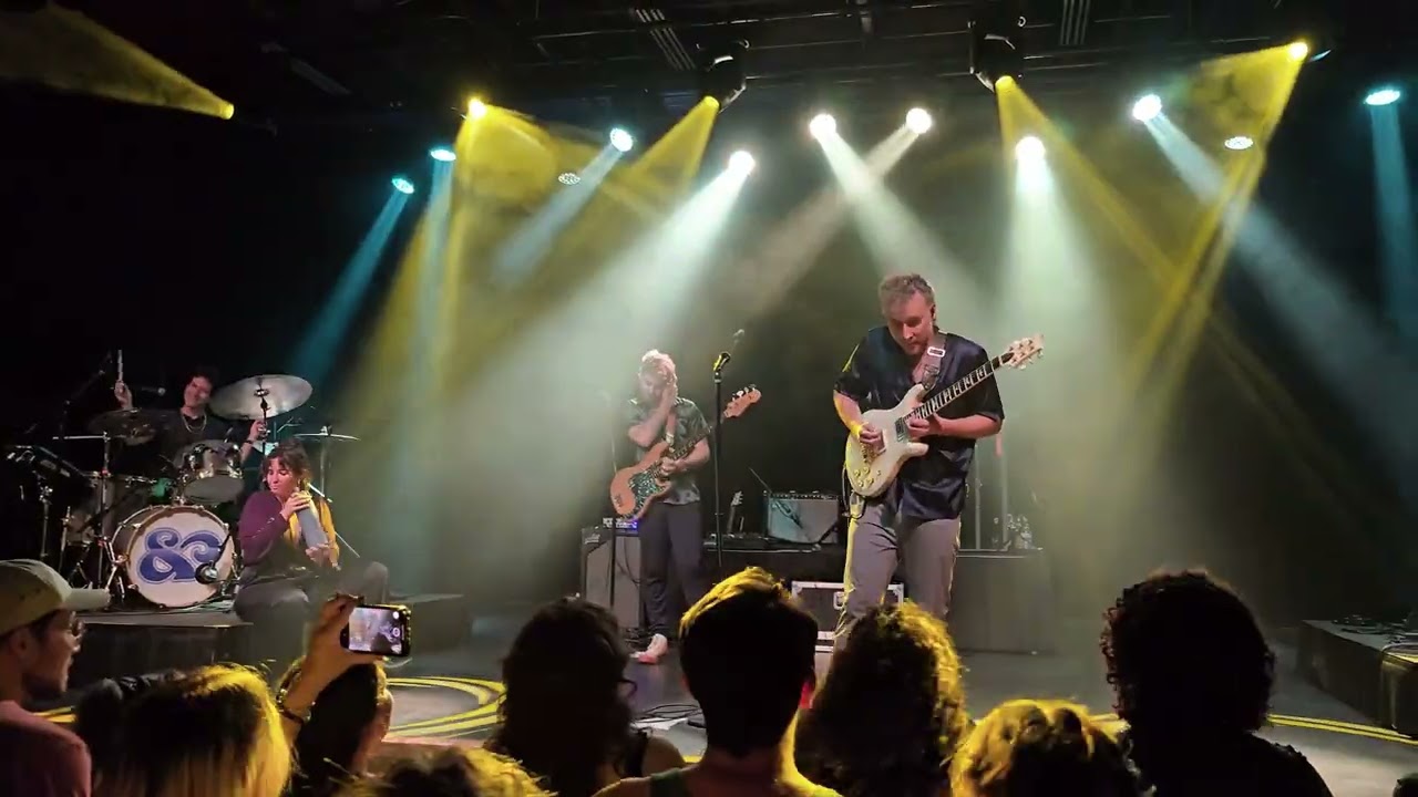 Sammy Rae & The Friends - LIVE @ The Mill & Mine (Luck Of The Draw)