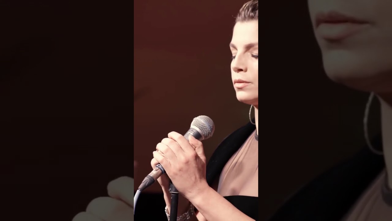 ALIBI (Acoustic version) - Emma Marrone